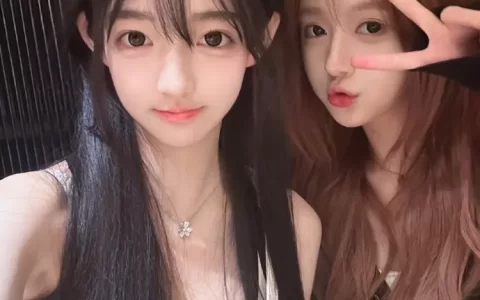 韩冰和绿小林子照片，你能分辨出来嘛