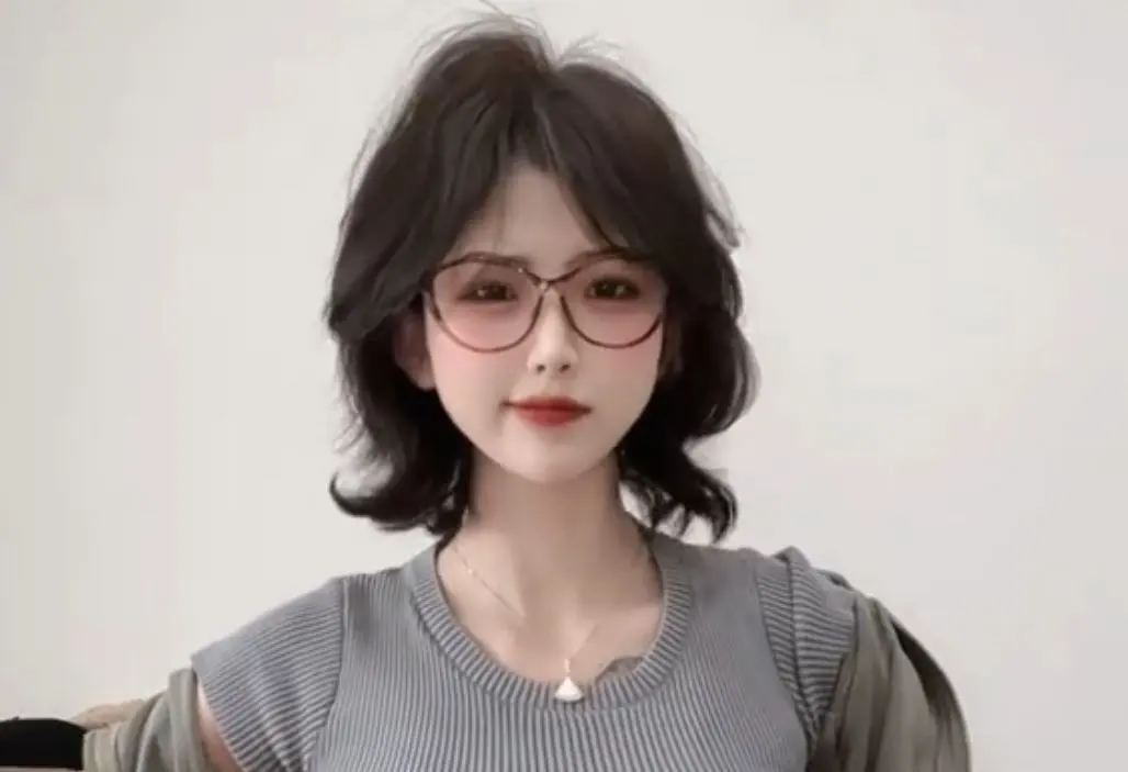 抖音网红吞吞的铁粉空间是什么，入圈可看的视频照片