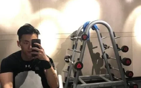 抖音李久珩12分钟机长视频怎么回事，李久珩是谁个人资料简介