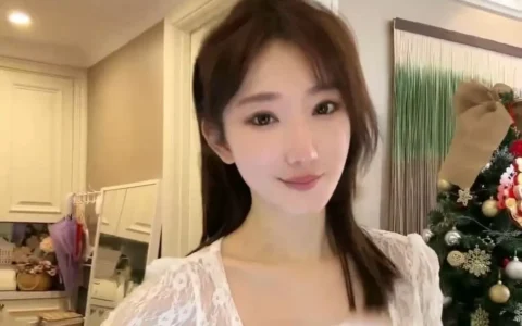 斗鱼郭mini直播下播后忘关摄像头视频什么梗，7分钟视频事件什么瓜
